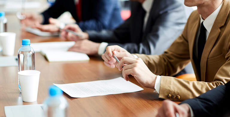 Finansal Kurumlarda Yanlış Sinyallerle Alınan Kararlar